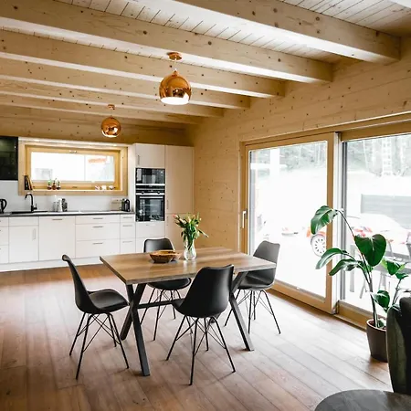 49 Nesselgraben - Aus Holz * Koppl