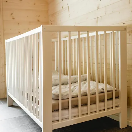 49 Nesselgraben - Aus Holz