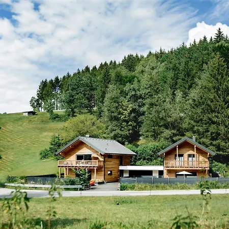 49 Nesselgraben - Aus Holz