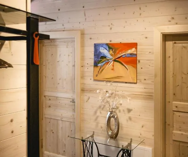 Lägenhet 49 Nesselgraben - Aus Holz